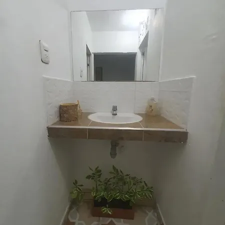 Pensión Room In Guest Room - Cm-5 Room In Cartagena *